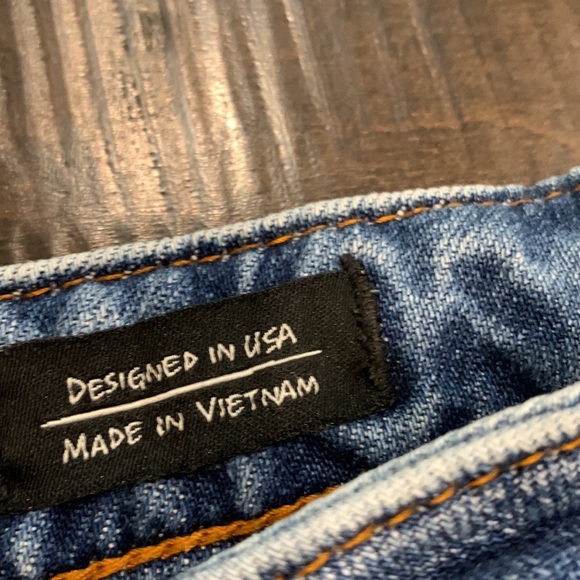 Miss Me Capri/cropped Jeans - Picture 5 of 8